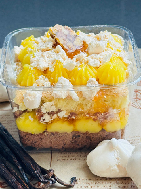 Margaret’s Marta Rocha Jar Cake